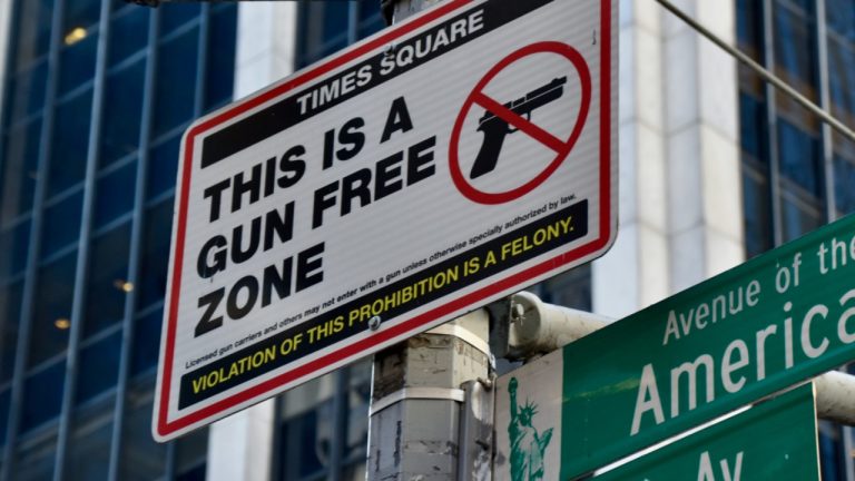 sisacreative/Unsplash