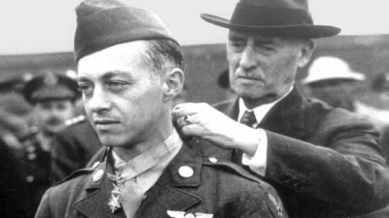 Image Credit: The original uploader was Cfpresley at English Wikipedia. Later versions were uploaded by Snowmanradio at en.wikipedia. - Public domain/Wiki Commons