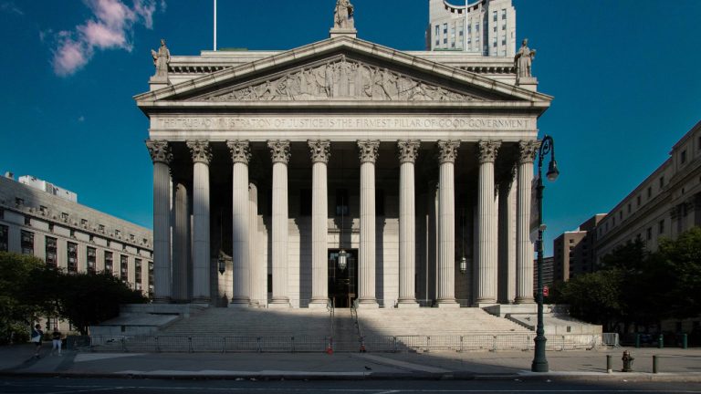 Following NYC/Pexels