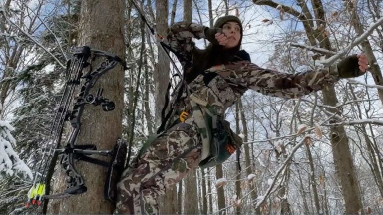 Why more serious hunters are moving to tree saddle hunting