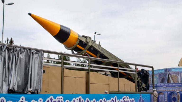 Image Credit: Mohammad Hasan Zarifmanesh - CC BY 4.0/Wiki Commons