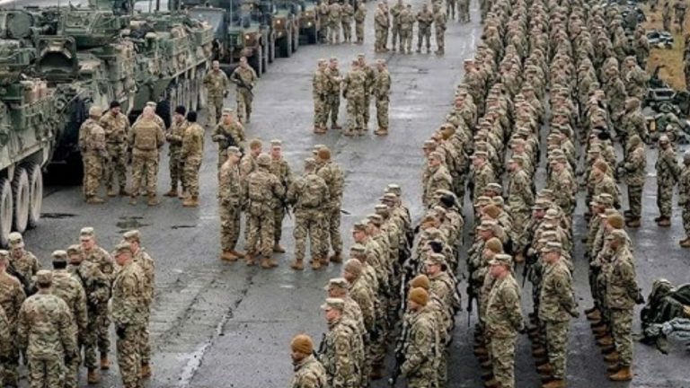 Troops in Iran Conflict Report Declining Morale as Rations Thin and Mail Delivery Halts