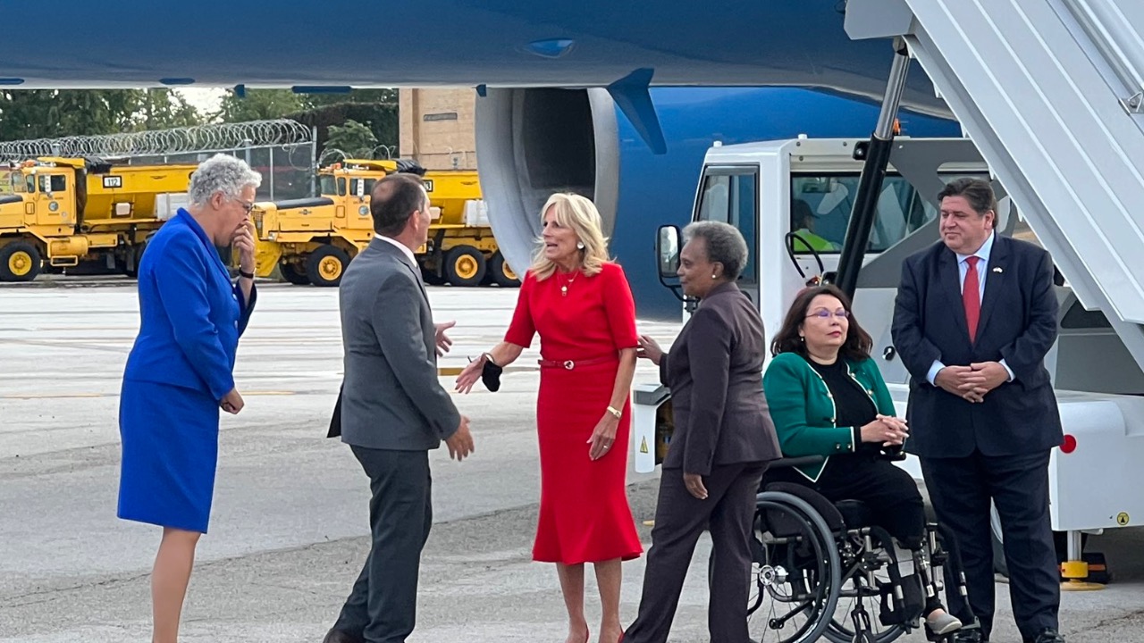 Image Credit: Office of Congressman Chuy Garcia - Public domain/Wiki Commons