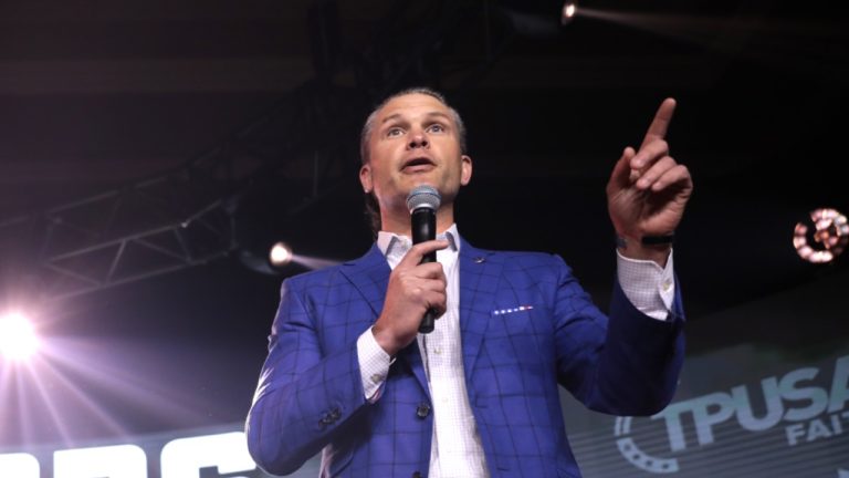 Image Credit: Gage Skidmore from Surprise, AZ, United States of America - CC BY-SA 2.0/Wiki Commons